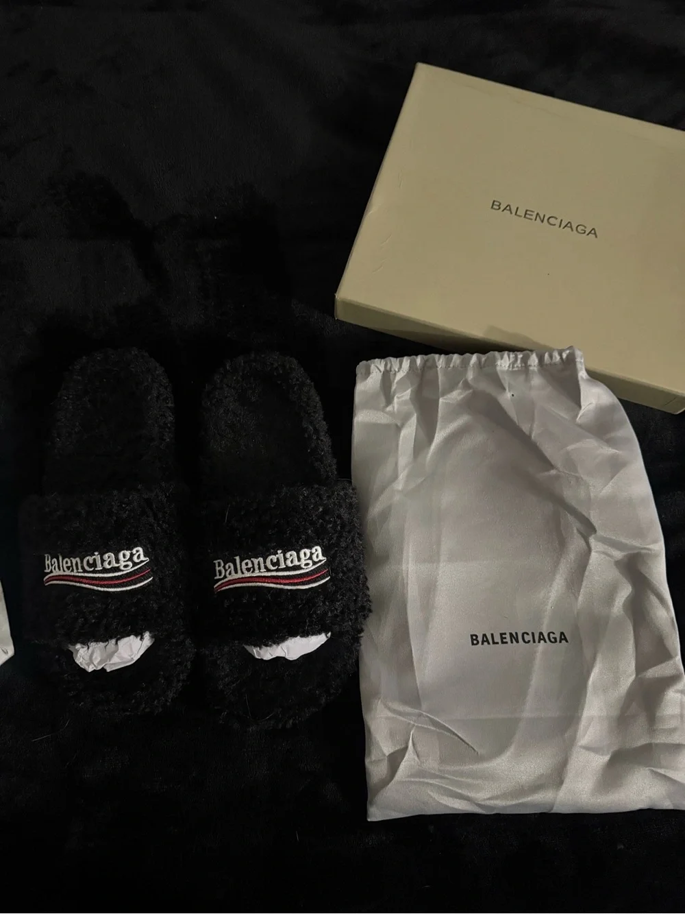 Balenciaga slides size